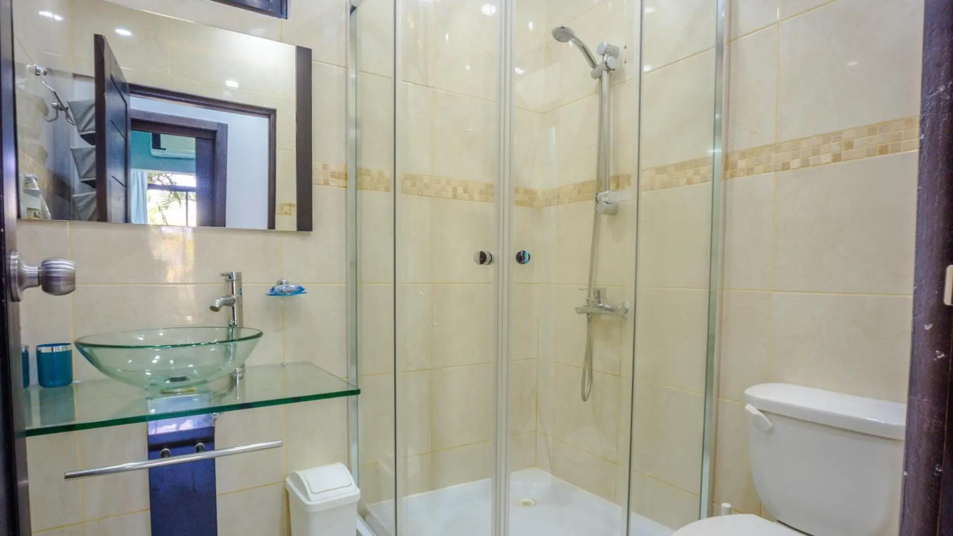Apartman Beautifully Updated In The Heart Of Town Cabarete