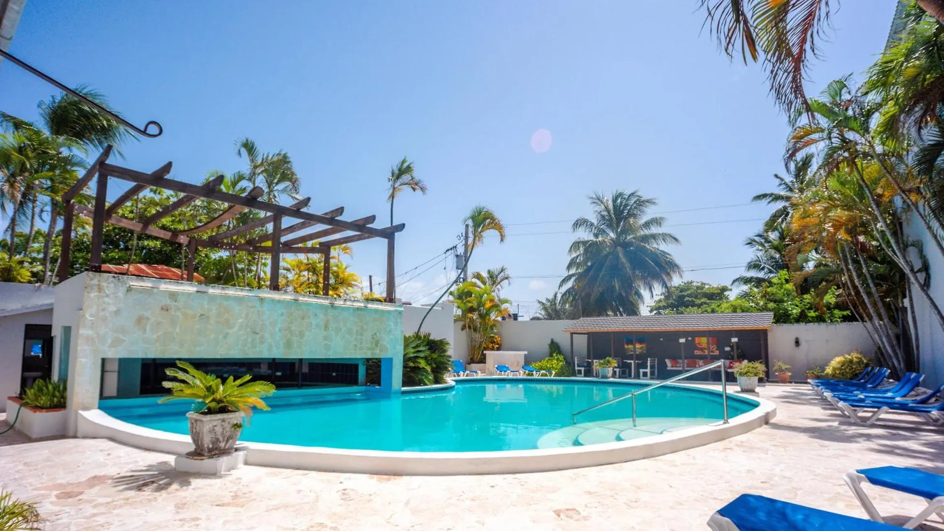 Beautifully Updated In The Heart Of Town Cabarete Apartman